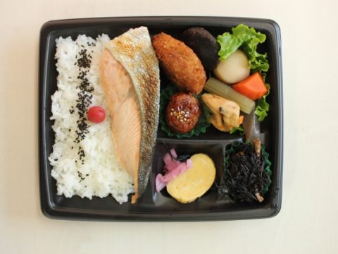コロナ禍で飲食店が本気で弁当事業、小袋の需要が高まる